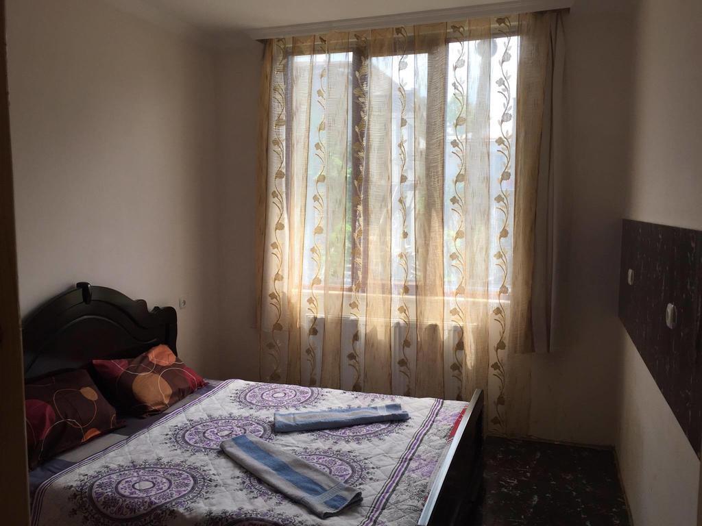 Guesthouse Gua Kutaisi Rum bild