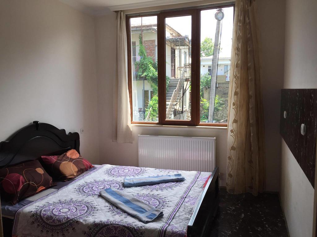 Guesthouse Gua Kutaisi Rum bild
